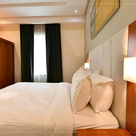Roof Hotel Apartments